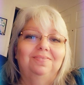 Meet your Posher, Beverly